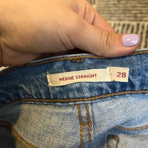 Levi’s wedgie straight blue jeans